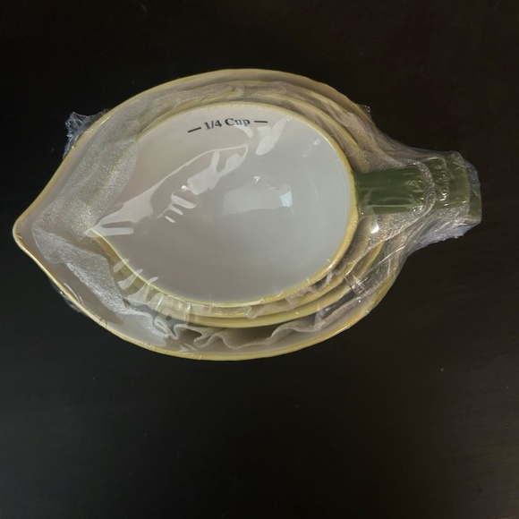 Lemon Measuring Cups - Picture 3 of 4